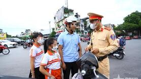 Mở cao điểm tuyên truyền, kiểm tra, xử lý vi phạm đối với học sinh và phụ huynh tham gia giao thông