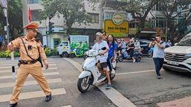 Hà Nội: Xử lý hơn 300 học sinh, phụ huynh vi phạm trật tự, an toàn giao thông