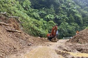 Huế chủ động ứng phó với mưa lớn từ sớm, từ xa