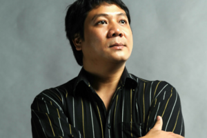 Việt Nam có Giám đốc Học viện từng thắng giải Vàng ở Triều Tiên, cả nhà 3 người được phong tặng NSND