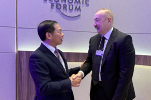 Phó thủ tướng Bùi Thanh Sơn tham dự Lễ ký Hiến chương Hội đồng Hòa bình về chấm dứt xung đột tại Dải Gaza