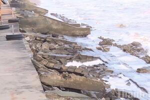 Thanh Hóa: Công bố tình huống khẩn cấp sạt lở công trình kè bờ biển