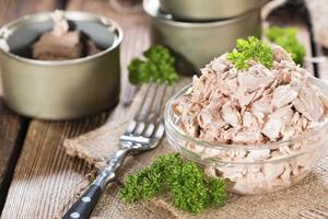 Xuất khẩu cá ngừ đóng hộp Việt Nam năm 2026 và cơ hội mở thị trường