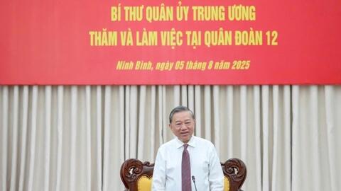 Tổng Bí thư: Xây dựng Quân đoàn 12 thực sự là 'quả đấm thép' trong giai đoạn mới