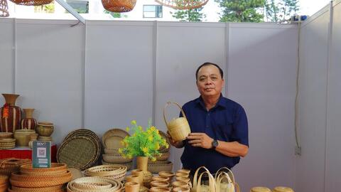 Sản phẩm công nghiệp nông thôn - sức sống mới của làng nghề Việt