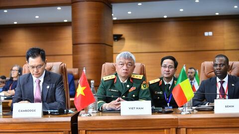 Thượng tướng Nguyễn Quang Ngọc dẫn đầu đoàn cấp cao dự Hội nghị cấp Bộ trưởng về gìn giữ hòa bình trong môi trường Pháp ngữ