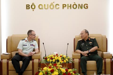 Hợp tác quốc phòng Việt Nam - Canada đạt kết quả tích cực