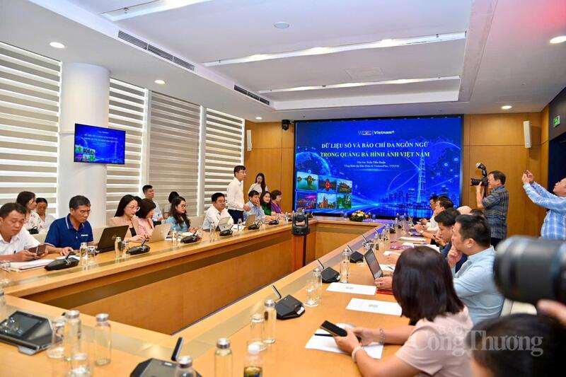Toàn cảnh phiên thảo luận - Ảnh: Nam Nguyễn