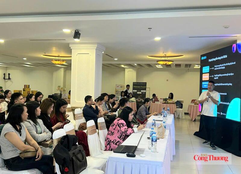 Hội doanh nhân Trẻ thành phố Huế phối hợp tập huấn quảng bá, thúc đẩy giao thương kết nối các sản phẩm OCOP qua sàn thương mại điện tử