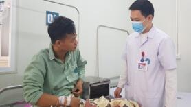 Cứu sống bệnh nhân bị thương thấu bụng
