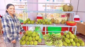 Phiên chợ nông dân Khánh Hòa: Mở rộng đầu ra cho sản phẩm đồng bào dân tộc thiểu số