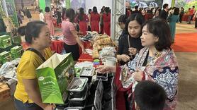 Phiên chợ Cao Bằng: Đưa nông sản vùng dân tộc thiểu số ra thị trường