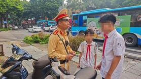 Hà Nội: Tăng cường xử lý vi phạm giao thông trong độ tuổi học sinh