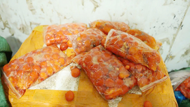 Bắc Ninh: Phát hiện gần 2 tấn thực phẩm đông lạnh không rõ nguồn gốc