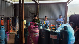 Hà Nội đẩy mạnh kiểm tra, xử lý vi phạm thị trường cuối năm