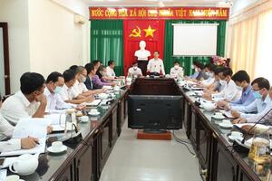 Mở hướng phát triển cây ăn trái và chăn nuôi bò tại Cát Tiên