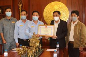 Nhân dân tin tưởng vào Đảng, Nhà nước