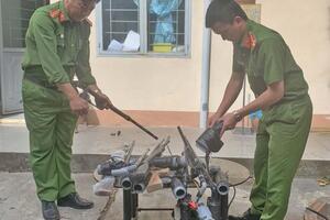 Công an huyện Kông Chro tích cực thu hồi vũ khí, vật liệu nổ, công cụ hỗ trợ