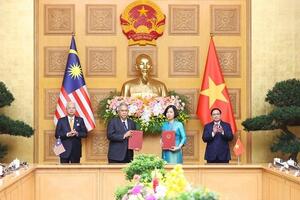 Thủ tướng Malaysia kết thúc tốt đẹp chuyến thăm chính thức Việt Nam