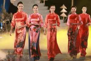 Ý và Việt Nam thực hiện dự án Di sản áo dài