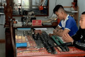 Đột nhập hàng loạt nhà dân để kiếm tiền cá độ mùa World Cup   