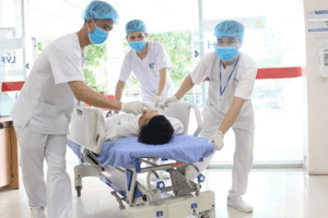 "Chữa bệnh" cho ngành y