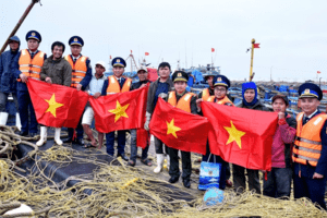 Giúp ngư dân chấp hành đúng pháp luật