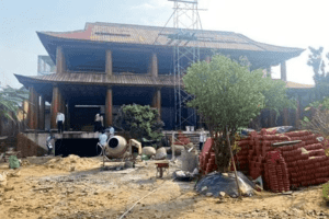 Quảng Ngãi: Cưỡng chế biệt phủ của đại gia xây dựng trái phép trên đất lúa, đất Nhà nước