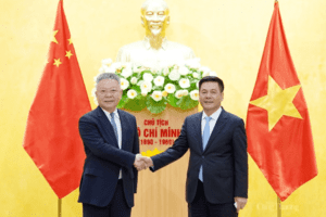 Bộ trưởng Nguyễn Hồng Diên tiếp và làm việc với Bí thư tỉnh uỷ Hải Nam, Trung Quốc