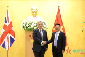 Việt Nam và Vương quốc Anh: Xúc tiến triển khai thành lập trung tâm phát triển điện gió ngoài khơi