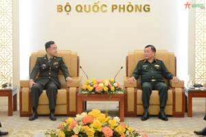 Thượng tướng Hoàng Xuân Chiến tiếp Tùy viên Quốc phòng Trung Quốc