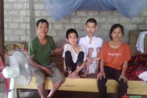 Chung tay giúp gia đình ông Báu xoa dịu nỗi đau