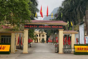 Cảnh cáo nguyên Bí thư Huyện ủy Mai Châu nhiệm kỳ 2015-2020