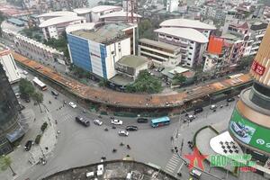 Hà Nội sắp thông xe cầu vượt nút giao Chùa Bộc - Phạm Ngọc Thạch