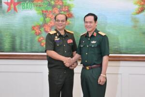 Thượng tướng Vũ Hải Sản tiếp Chủ nhiệm Tổng cục Hậu cần Quân đội nhân dân Lào