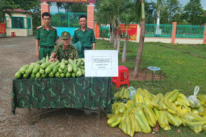 “Gian hàng 0 đồng” của bộ đội ở vùng biên