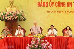 Tổng Bí thư Nguyễn Phú Trọng: Lực lượng Công an nhân dân phát huy vai trò "gương mẫu, đi đầu" trong xây dựng, chỉnh đốn Đảng