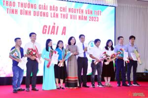 Bình Dương trao 39 giải thưởng Giải báo chí Nguyễn Văn Tiết lần thứ VIII