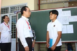 Đoàn công tác Bộ Giáo dục và Đào tạo kiểm tra tại tỉnh Đồng Tháp