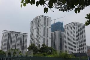 Thu nhập người dân đuối sức trước giá nhà