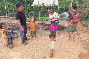 Trưởng thôn trẻ người Mông làm “dân vận khéo”