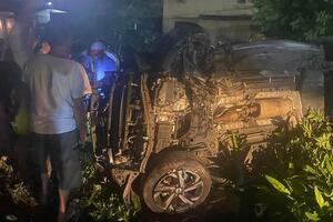 Hải Phòng: Tàu hỏa đâm ô tô chở 9 người, 2 nạn nhân bị thương nặng