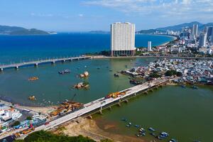 Khánh Hòa sắp thông xe cầu Xóm Bóng sau gần 2 năm triển khai