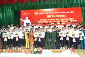 Bộ CHQS tỉnh Lâm Đồng tuyên dương 52 thí sinh trúng tuyển vào các học viện, nhà trường Quân đội
