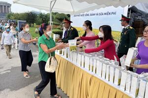 Sở Du Lịch Hà Nội: Tặng 20.000 suất quà cho du khách viếng Lăng Bác trong dịp 2/9