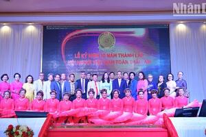 Hội người Việt Nam toàn Thái Lan kỷ niệm 10 năm thành lập