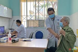 Gia Lai còn hàng trăm ổ dịch sốt xuất huyết chưa được khống chế