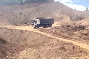 Quảng Ngãi: Loạt sai phạm của Công ty Việt Đức trong khai thác đất