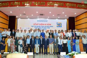 Kỷ niệm 45 năm Tạp chí Nhiếp ảnh và Đời sống xuất bản số đầu tiên