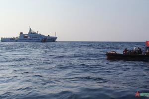 Kết thúc tìm kiếm 13 ngư dân mất tích trên biển